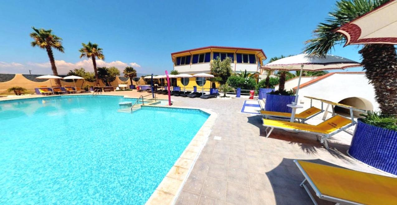 Nirvana Club Village ボトリチェッロ エクステリア 写真